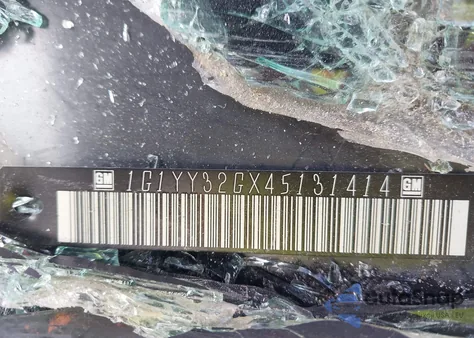 2004 Chevrolet Corvette from USA, damaged, VIN 1G1YY32GX45131414